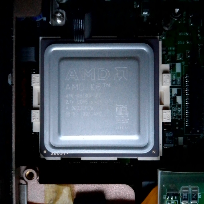 Compaq Presario 1250: процессор AMD-K6