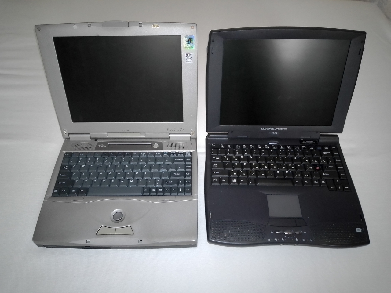 Compaq Presario 1250 и Fujitsu LifeBook C353: основной вид